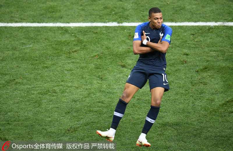 榜眼杜智博四川队正式比赛首秀惊艳，贡献全队最高的23分