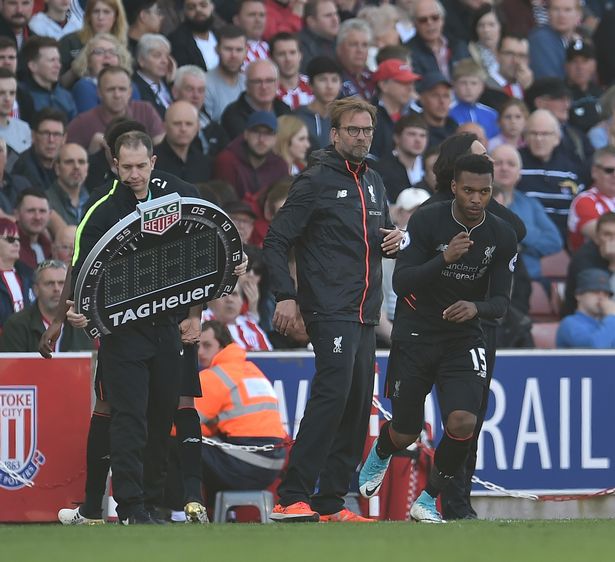 CBA：北京首钢强势发挥 主场逆转深圳